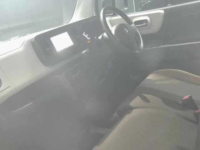 SUZUKI MRWAGON 2011