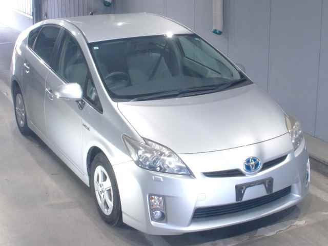 TOYOTA PRIUS 2011