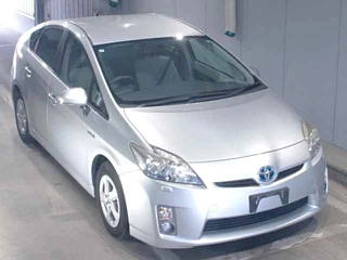 TOYOTA PRIUS 2011