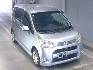 DAIHATSU MOVE 2011