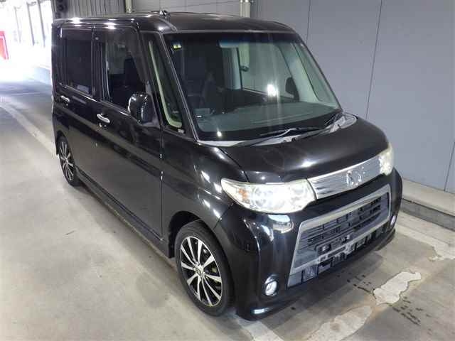 DAIHATSU TANTO 2012