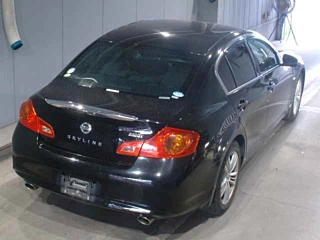 NISSAN SKYLINE 2010