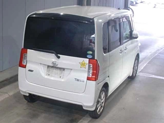 DAIHATSU TANTO 2014