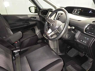NISSAN SERENA 2018