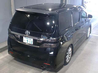 TOYOTA VELLFIRE 2011