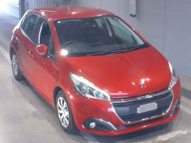 PEUGEOT 208 2018