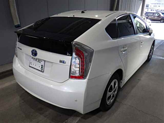 TOYOTA PRIUS 2013
