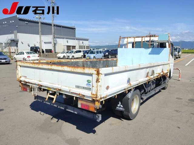 MITSUBISHI CANTER 2015