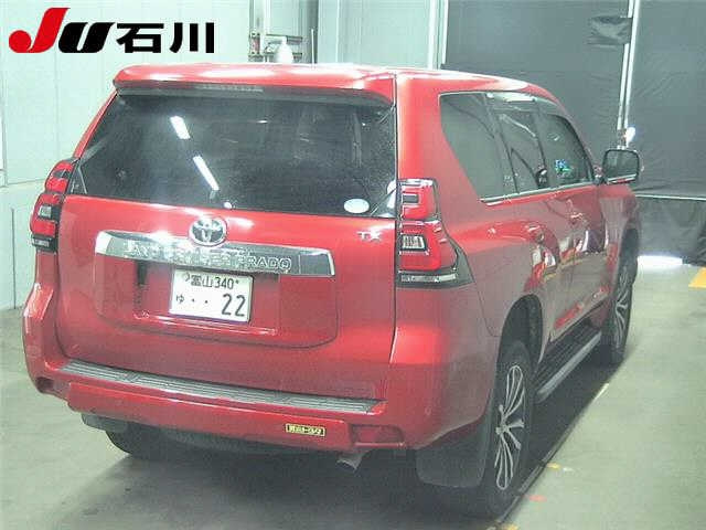 TOYOTA LAND CRUISER PRADO 2019