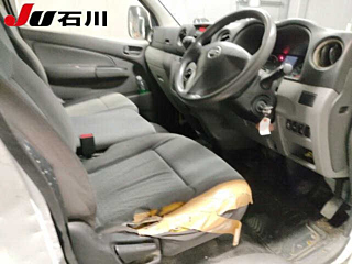 NISSAN CARAVAN VAN 2014
