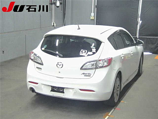 MAZDA AXELA 2010