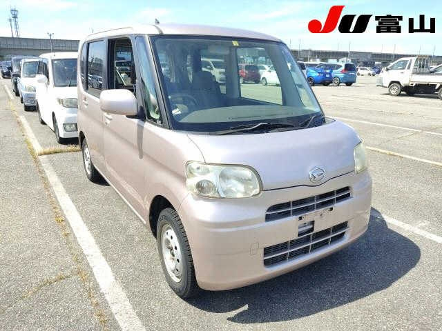 DAIHATSU TANTO 2010