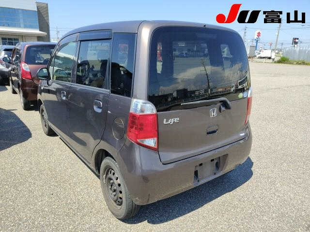 HONDA LIFE 2011