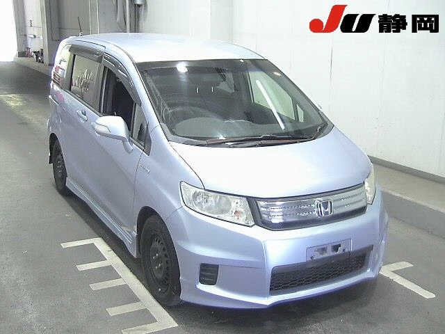 HONDA FREED 2013