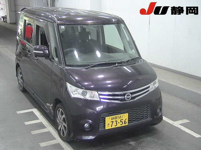 NISSAN ROOX 2009
