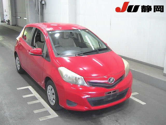 TOYOTA VITZ 2012