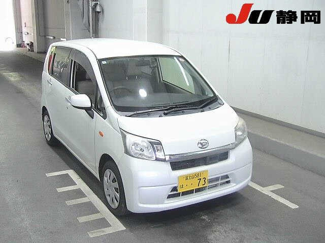 DAIHATSU MOVE 2014