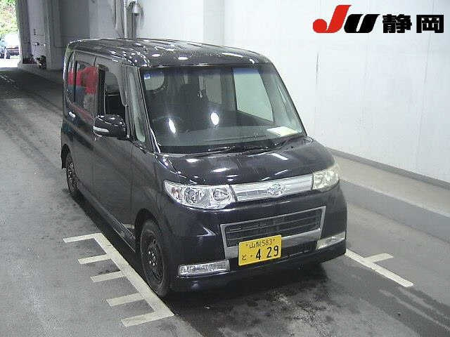 DAIHATSU TANTO 2009