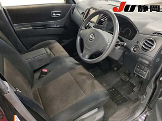 NISSAN ROOX 2009