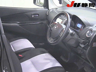 NISSAN DAYZ 2013
