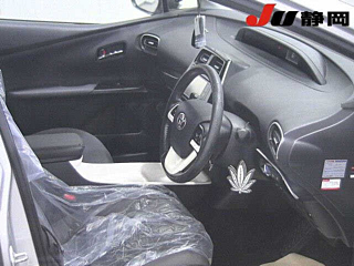 TOYOTA PRIUS 2016