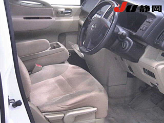 NISSAN SERENA 2009