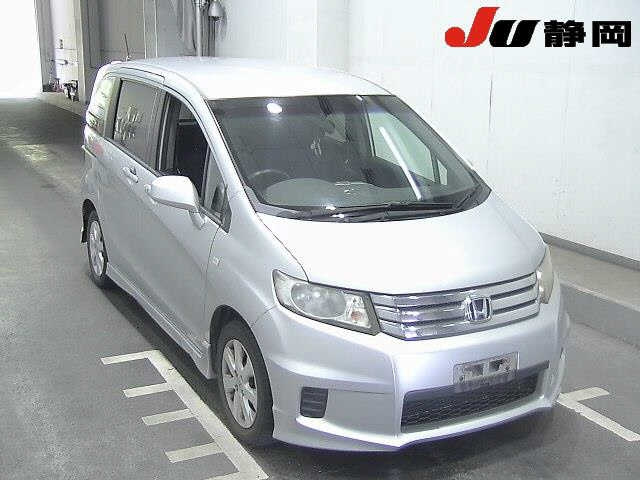 HONDA FREED 2010
