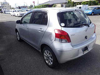 TOYOTA VITZ 2009
