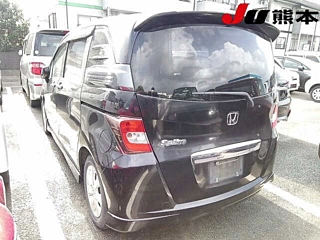 HONDA FREED 2010
