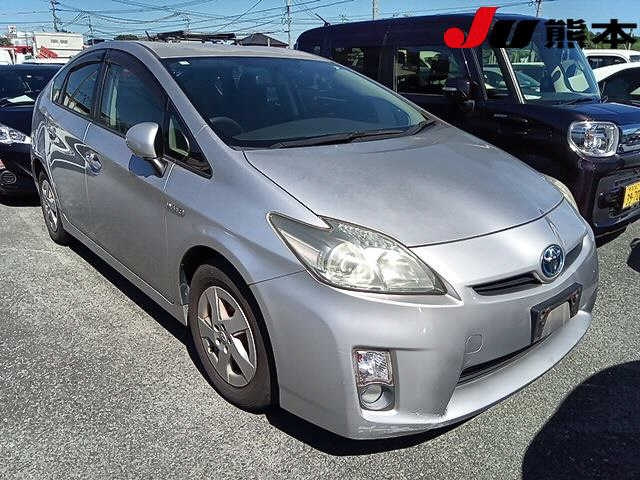 TOYOTA PRIUS 2010