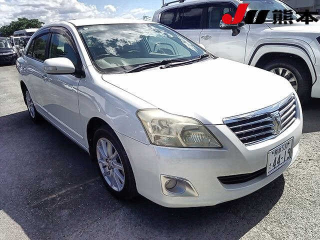 TOYOTA PREMIO 2010