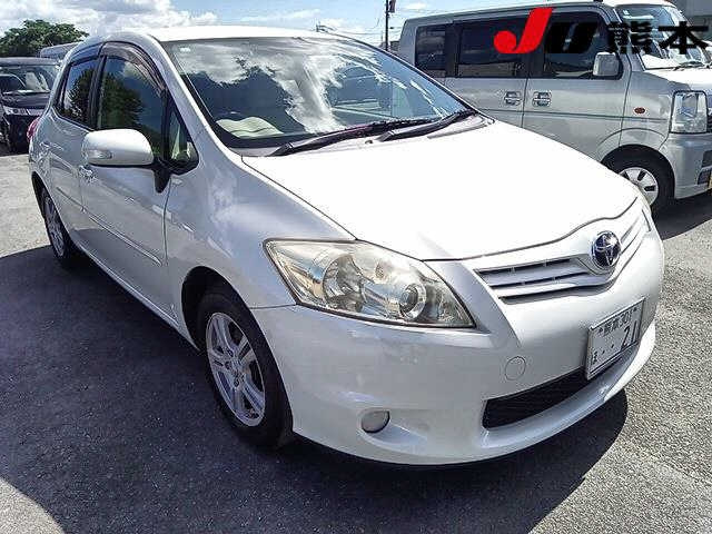 TOYOTA AURIS 2011