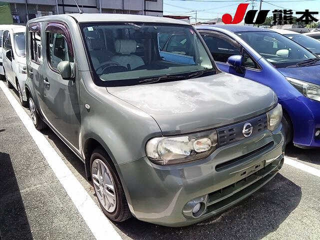 NISSAN CUBE 2010