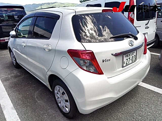TOYOTA VITZ 2014