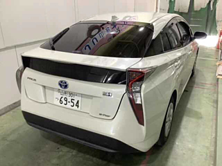 TOYOTA PRIUS 2016