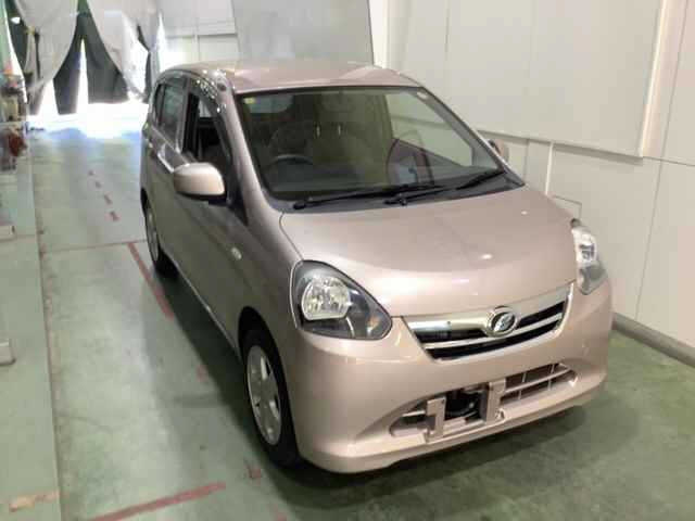 DAIHATSU MIRA E S 2012