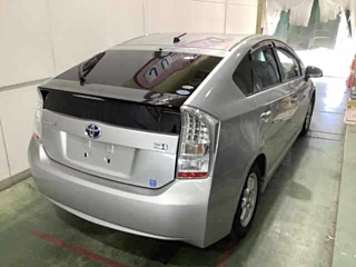 TOYOTA PRIUS 2011