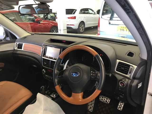 SUBARU EXIGA 2016