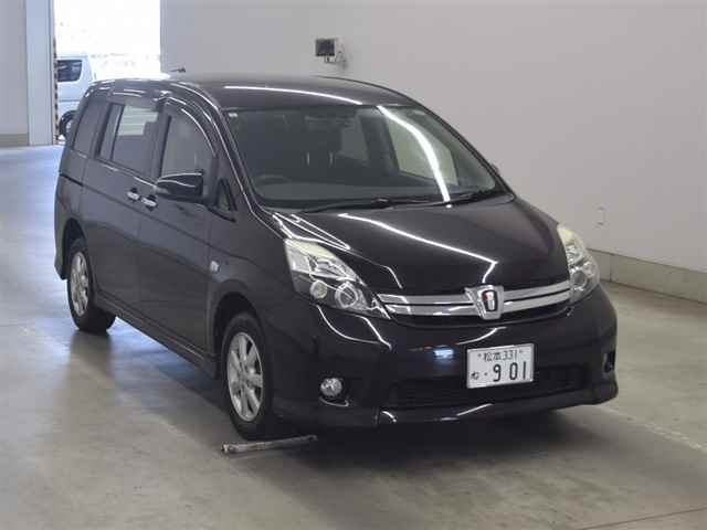 TOYOTA ISIS 2015