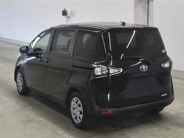 TOYOTA SIENTA 2020