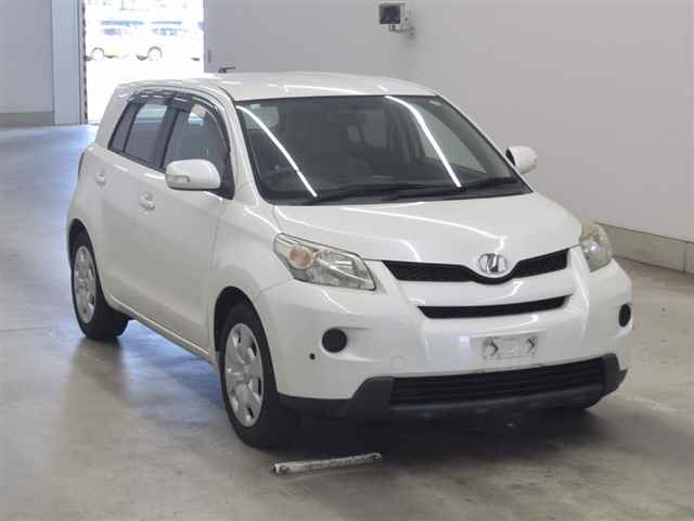 TOYOTA IST 2009