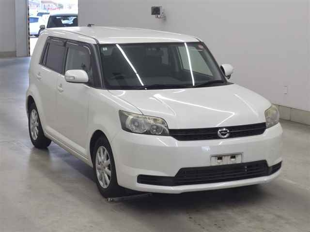 TOYOTA COROLLA RUMION 2012