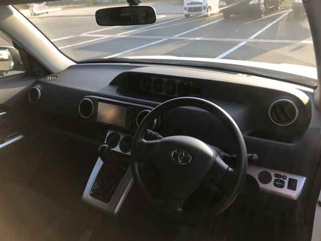 TOYOTA COROLLA RUMION 2012