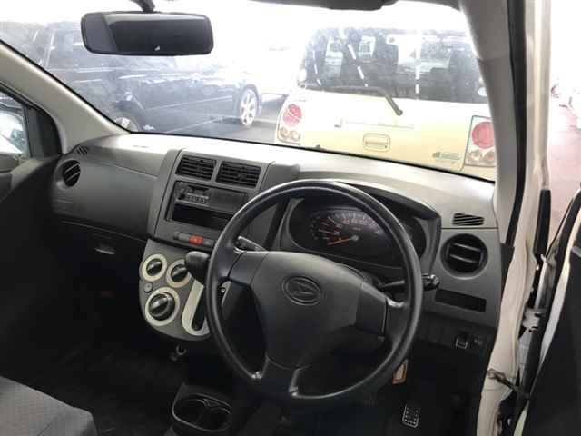 DAIHATSU MIRA 2012