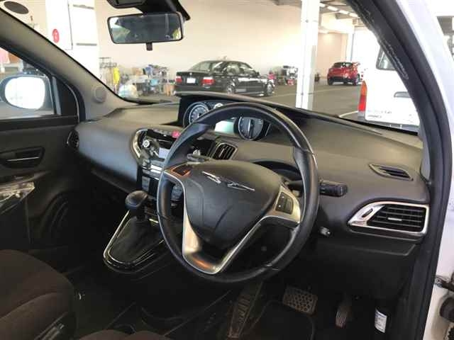 CHRYSLER YPSILON 2014