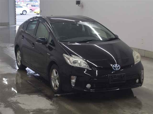 TOYOTA PRIUS 2014