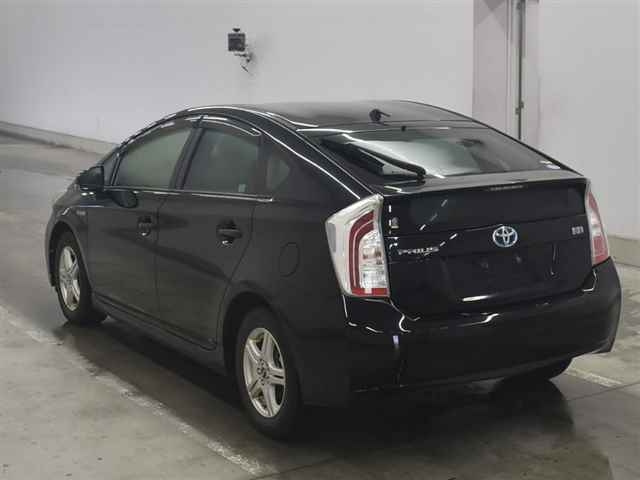 TOYOTA PRIUS 2014