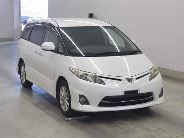TOYOTA ESTIMA 2010