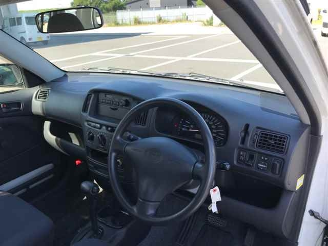 TOYOTA PROBOX 2009