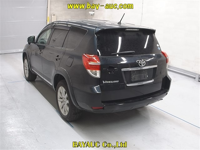TOYOTA VANGUARD 2011